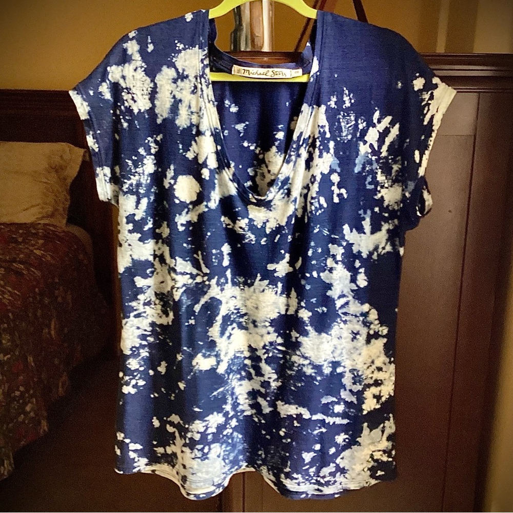 NWOT MICHAEL STARS Cotton Tee. OS